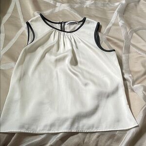 Elegant white Calvin Klein  Sleeveless Top with Black Trim pxs